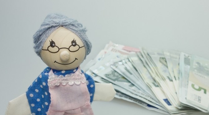 தேசிய பென்ஷன் திட்டமும், ஒருங்கிணைந்த ஓய்வூதியத் திட்டமும் – கணக்கீடு